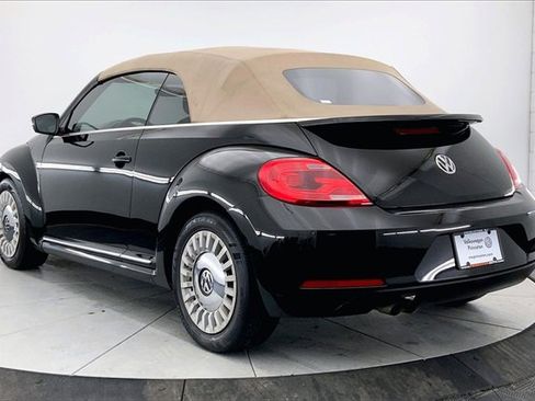Used 2015 Volkswagen Beetle 1.8T image 12