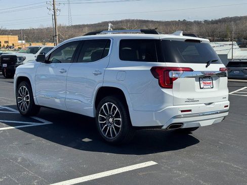 Used 2022 GMC Acadia Denali w/ Denali Technology Package image 6