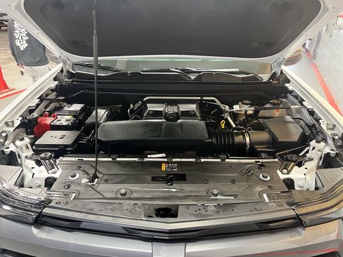 Used 2024 Chevrolet Colorado LT w/ LT Convenience Package image 28