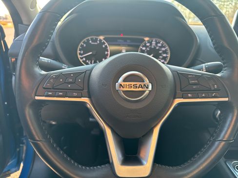 Used 2020 Nissan Sentra SV image 17