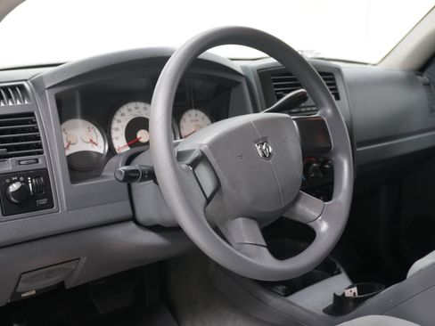 Used 2006 Dodge Dakota ST image 10