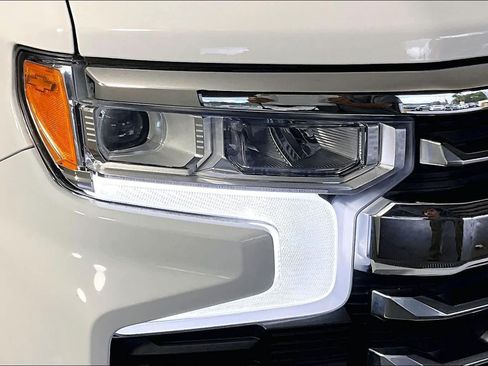 Used 2023 Chevrolet Silverado 1500 LTZ w/ LTZ Convenience Package II RWD image 26
