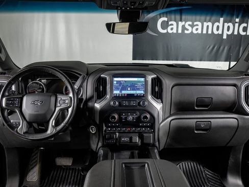 Used 2022 Chevrolet Silverado 2500 LTZ w/ LTZ Plus Package image 14