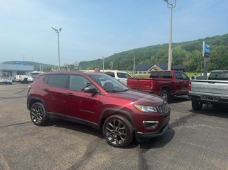 Used 2021 Jeep Compass Latitude w/ Sun and Sound Group AWD/4WD video 1