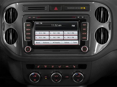 Used 2012 Volkswagen Tiguan S AWD/4WD image 9