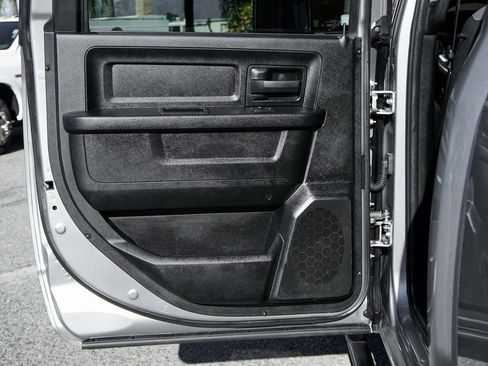 Used 2024 RAM 2500 Tradesman w/ Chrome Appearance Group image 37