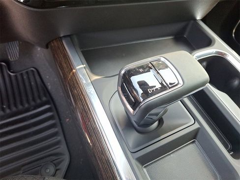 New 2025 GMC Sierra 1500 Elevation w/ Preferred Package image 7