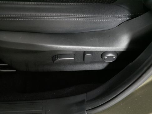 Used 2024 Subaru Forester Premium AWD/4WD image 20