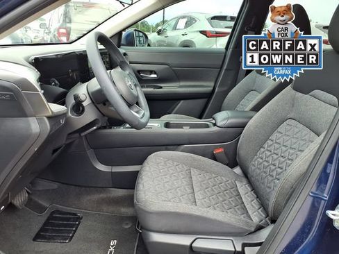 Used 2025 Nissan Kicks SV w/ SV Premium Package FWD image 16