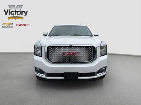 Used 2016 GMC Yukon Denali w/ Open Road Package AWD/4WD image 2