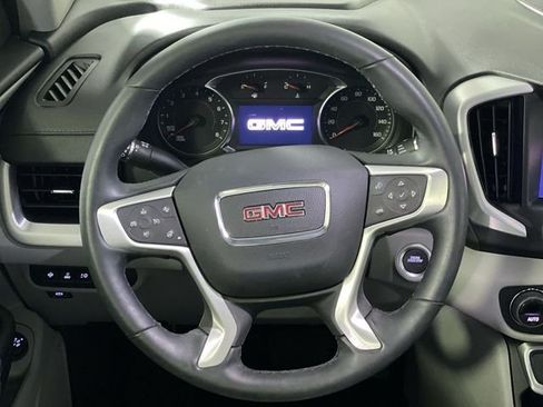 Certified 2024 GMC Terrain SLT w/ Infotainment Package II image 16