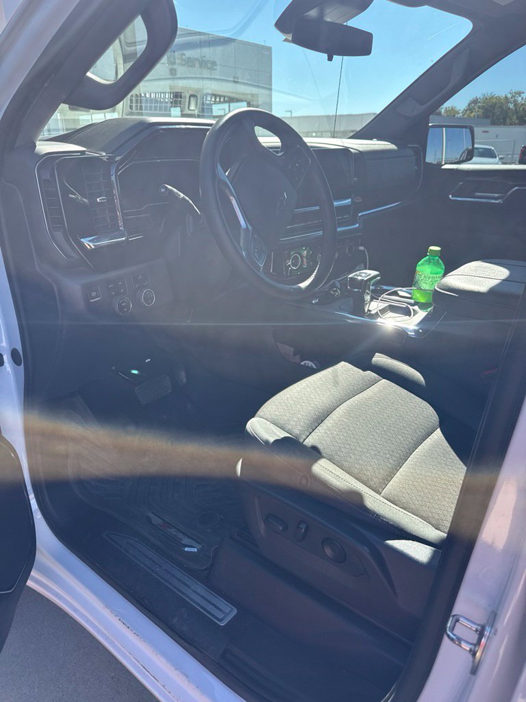 Used 2024 Chevrolet Silverado 1500 LT Trail Boss w/ Protection Package AWD/4WD image 10