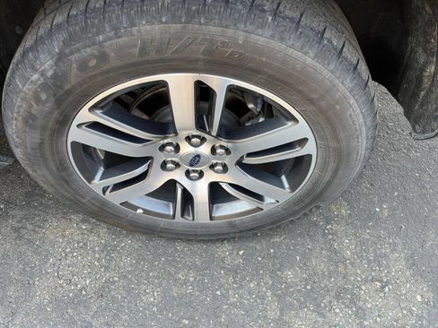 Used 2024 Ford Expedition Max Limited RWD image 35