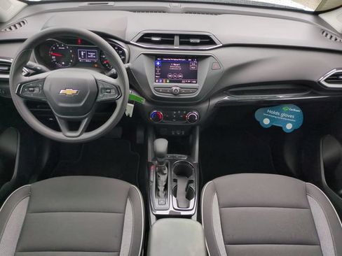 Certified 2023 Chevrolet TrailBlazer LS FWD image 17