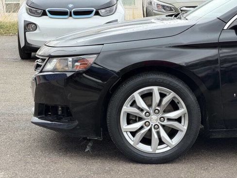 Used 2017 Chevrolet Impala LT image 11