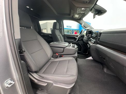 Certified 2023 Chevrolet Silverado 1500 LT AWD/4WD image 17