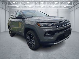 Used 2022 Jeep Compass Limited w/ Sun and Sound Group AWD/4WD video 1