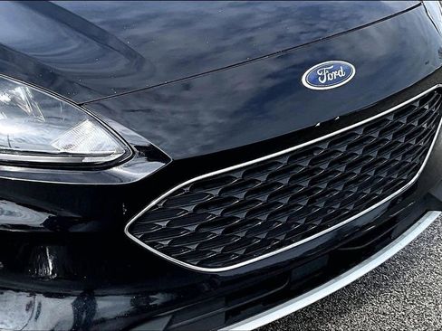 Used 2022 Ford Escape SE image 29