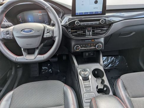 Used 2025 Ford Escape ST-Line AWD/4WD image 22