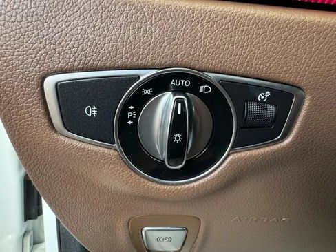 Used 2019 Mercedes-Benz E 300 w/ Premium 1 Package image 43