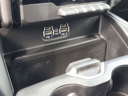 Used 2022 RAM 1500 Laramie w/ Sport Appearance Package image 25