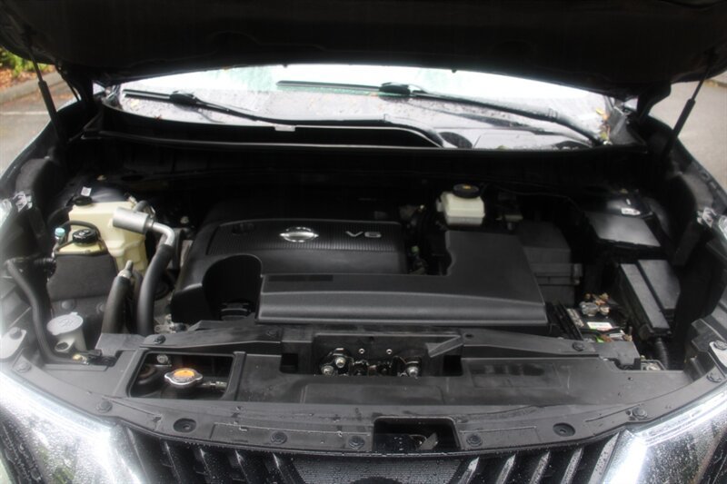 Used 2016 Nissan Murano SL AWD/4WD image 17