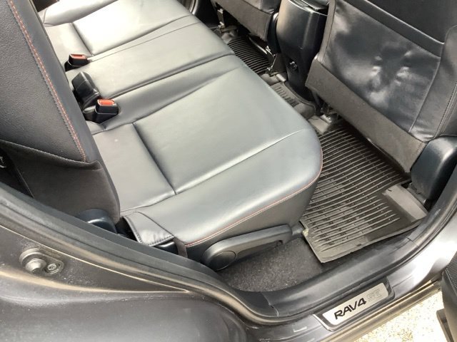 Used 2017 Toyota RAV4 SE w/ Power Extra Value Package AWD/4WD image 19