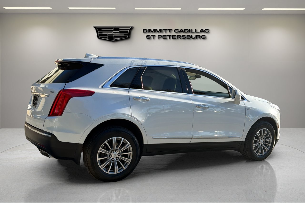 Used 2017 Cadillac XT5 Luxury FWD image 5