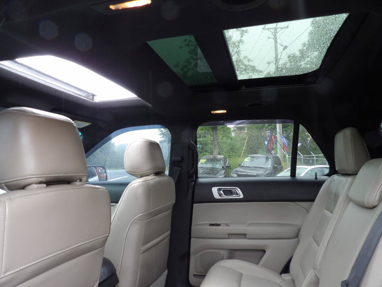 Used 2012 Ford Explorer XLT AWD/4WD image 19