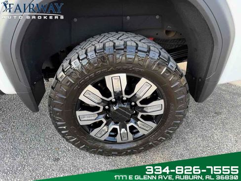 Used 2025 GMC Sierra 2500 Denali w/ Denali Reserve Package image 38