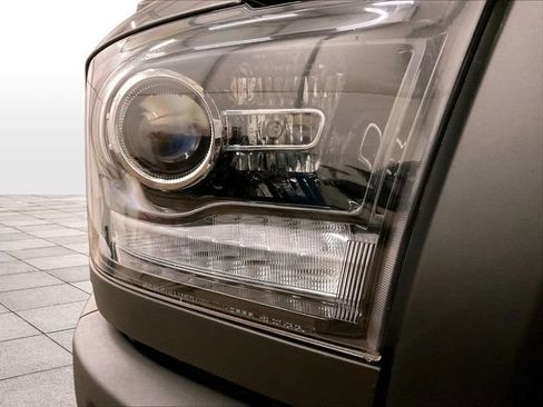 Used 2021 RAM 1500 Warlock w/ Electronics Group AWD/4WD image 27
