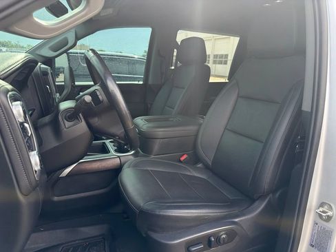 Used 2022 GMC Sierra 2500 SLT w/ SLT Premium Package AWD/4WD image 5