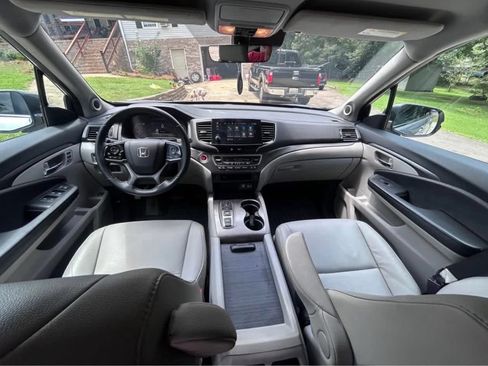 Used 2021 Honda Pilot EX-L image 3