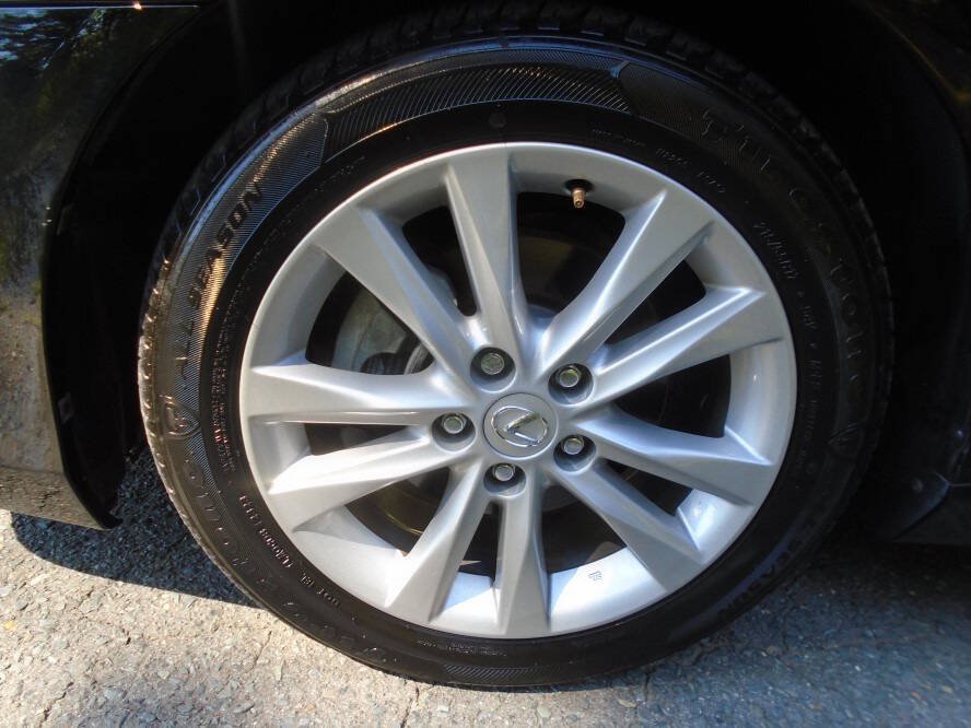 Used 2010 Lexus ES 350 w/ Preferred Accessory Package FWD image 25