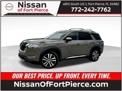 Used 2024 Nissan Pathfinder Platinum w/ Cargo Package