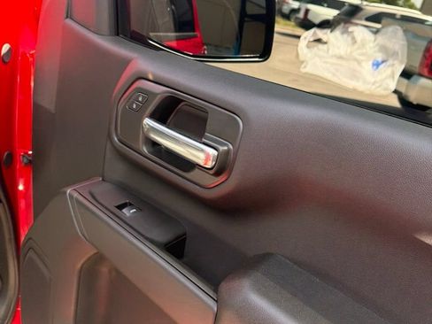 Used 2026 Chevrolet Silverado 1500 W/T w/ WT Value Package RWD image 12