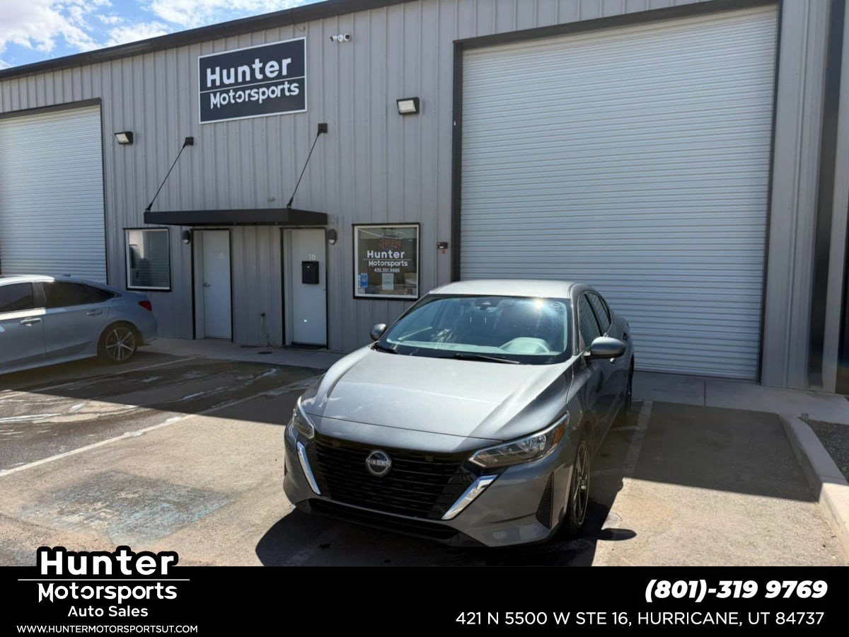 Used 2024 Nissan Sentra SV FWD image 1
