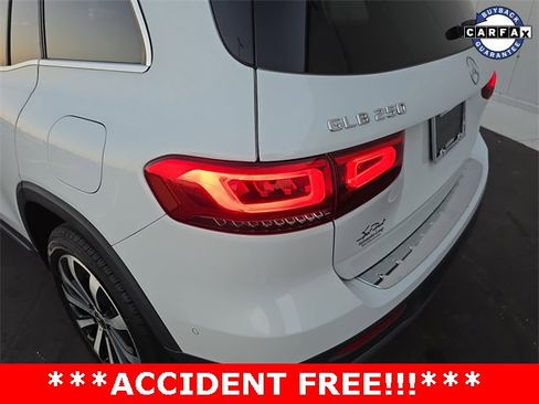 Used 2020 Mercedes-Benz GLB 250 GLB 250 image 27