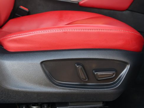 Used 2024 Toyota Camry XSE image 31