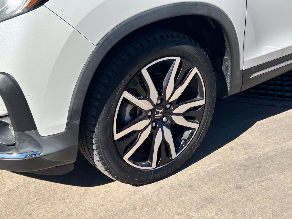 Used 2021 Honda Pilot Touring image 9