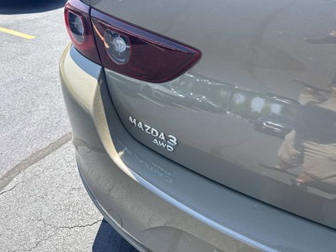 Used 2025 MAZDA MAZDA3 s AWD/4WD image 5
