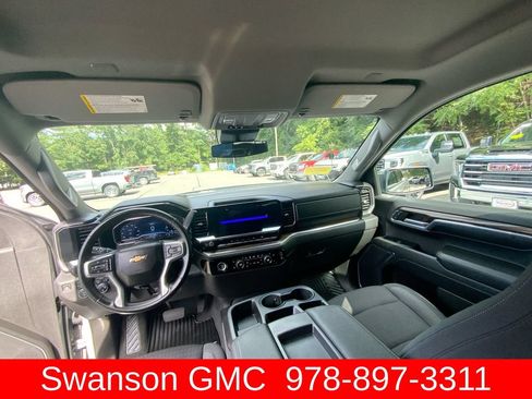 Certified 2024 Chevrolet Silverado 1500 LT AWD/4WD image 20