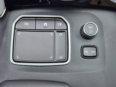 Certified 2025 Acura TLX w/ Technology Package image 23