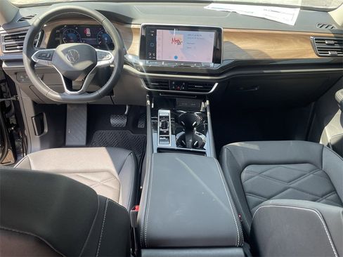 New 2026 Volkswagen Atlas SE image 26