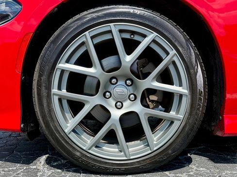 Used 2017 Dodge Charger R/T RWD image 36