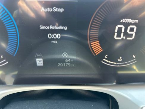 Used 2025 Hyundai Tucson SEL AWD/4WD image 21