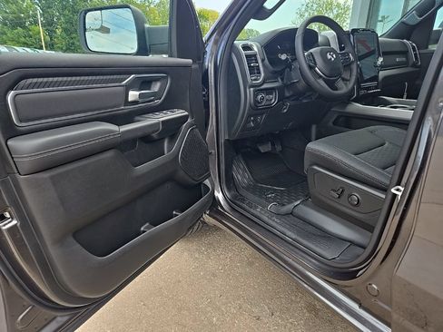 Used 2026 RAM 1500 Big Horn AWD/4WD image 36