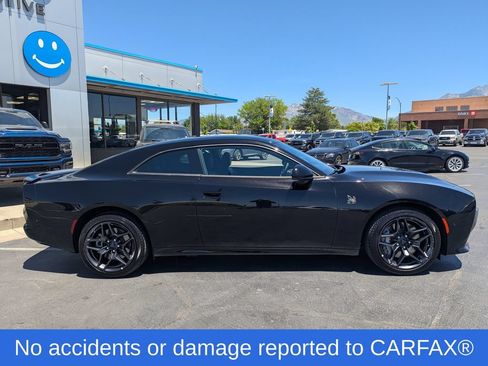 Used 2026 Dodge Charger Scat Pack w/ Blacktop Package AWD/4WD image 2