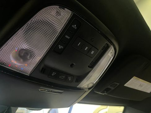 Used 2022 Dodge Durango R/T w/ Blacktop Package image 14