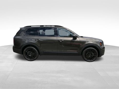 Used 2024 Kia Telluride EX X-Line AWD/4WD image 2